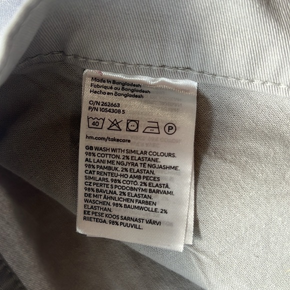 H&M NEW Men’s Shorts | Slim Fit Knee Length | Size 38 - Picture 5 of 5